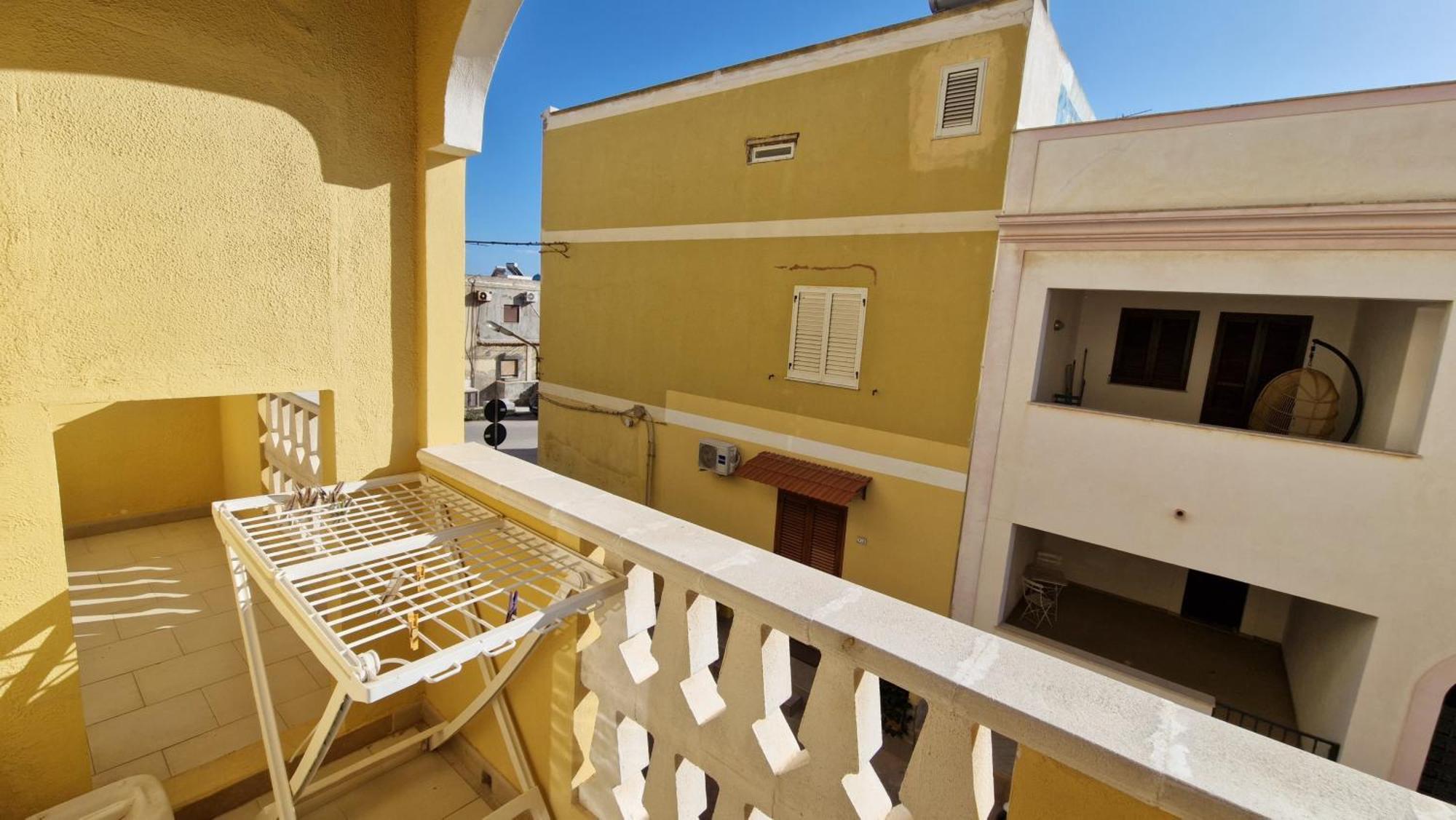 Hotel Le Pelagie Lampedusa Exterior photo